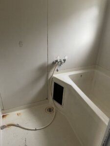 風呂場のビフォー
